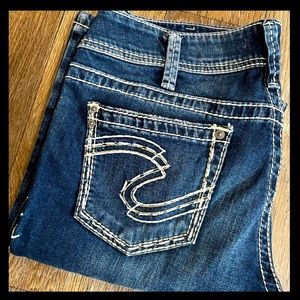 NWOT!! Womens Silver Jeans.